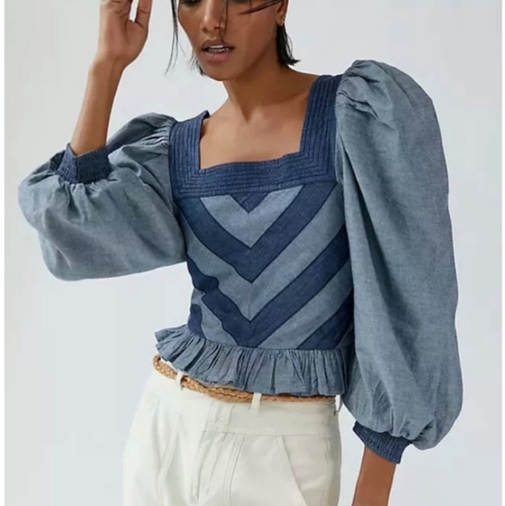 NWT anthropologie puff sleeve smocked blouse